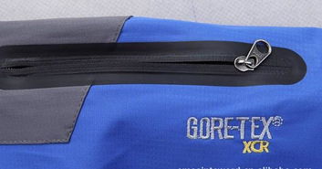 廠家直銷，品質之選 戶外沖鋒衣男款兩件套，抗寒登山運動必備